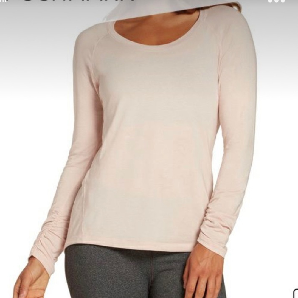 Calia by Carrie Underwood Scoop Neck Ruched Long Sleeve Athletic Blush Pink Top